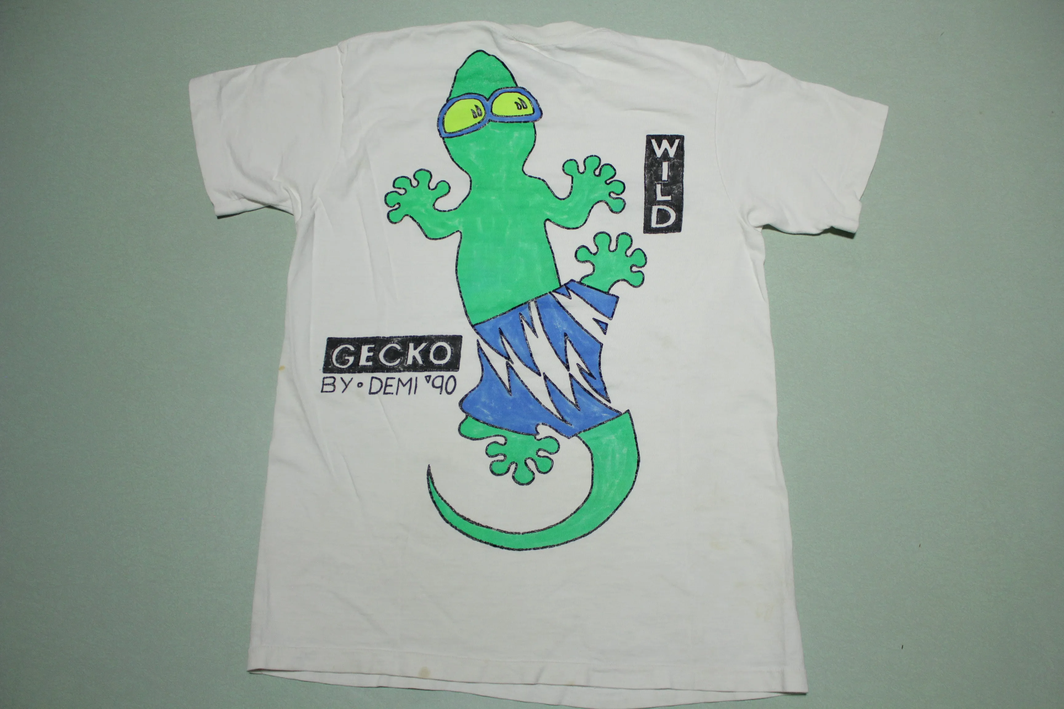 Demi-Ware Gecko Wild Vintage 1990 Custom Handmade T-Shirt