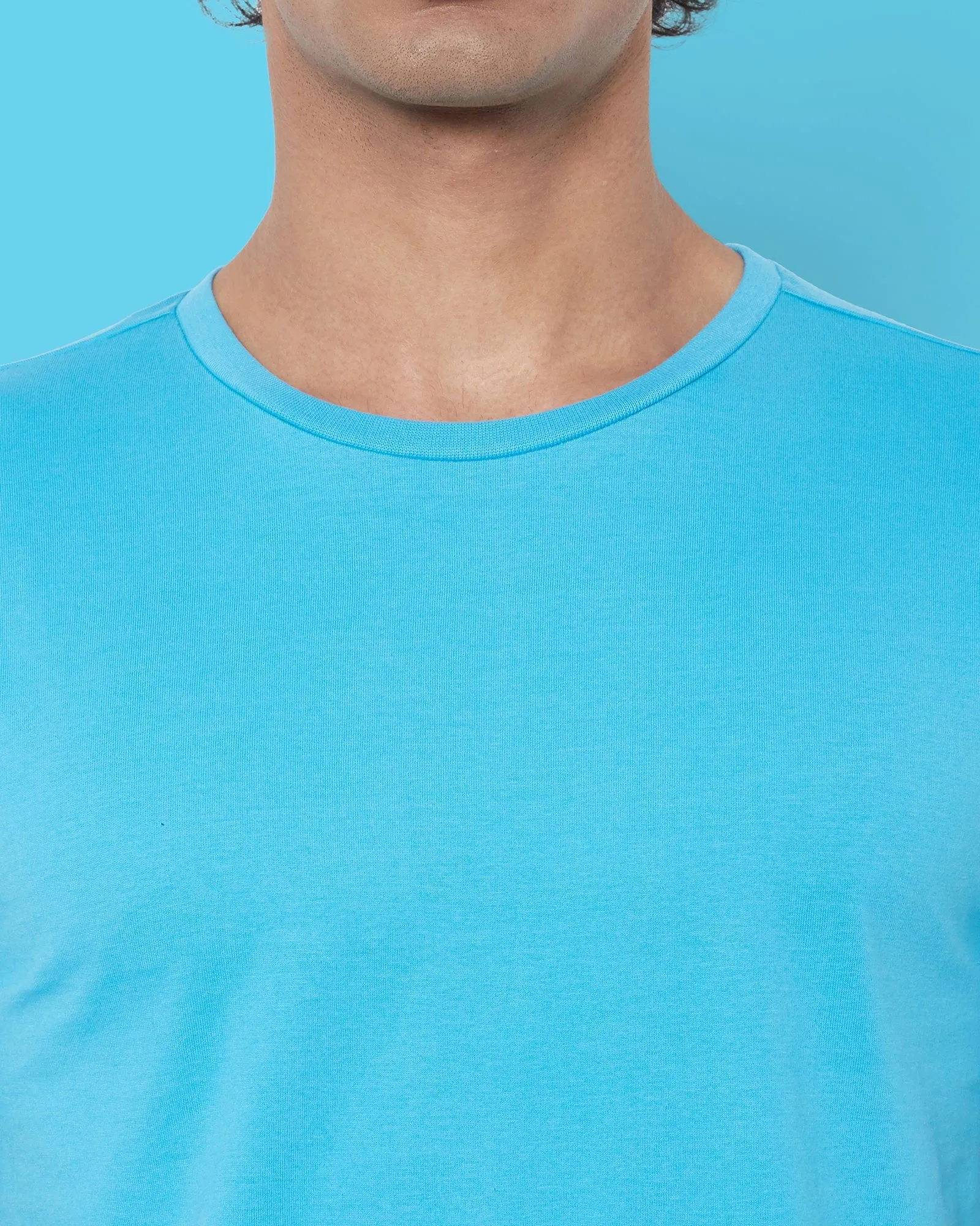 Half Sleeves Crew Neck: Turquoise Blue