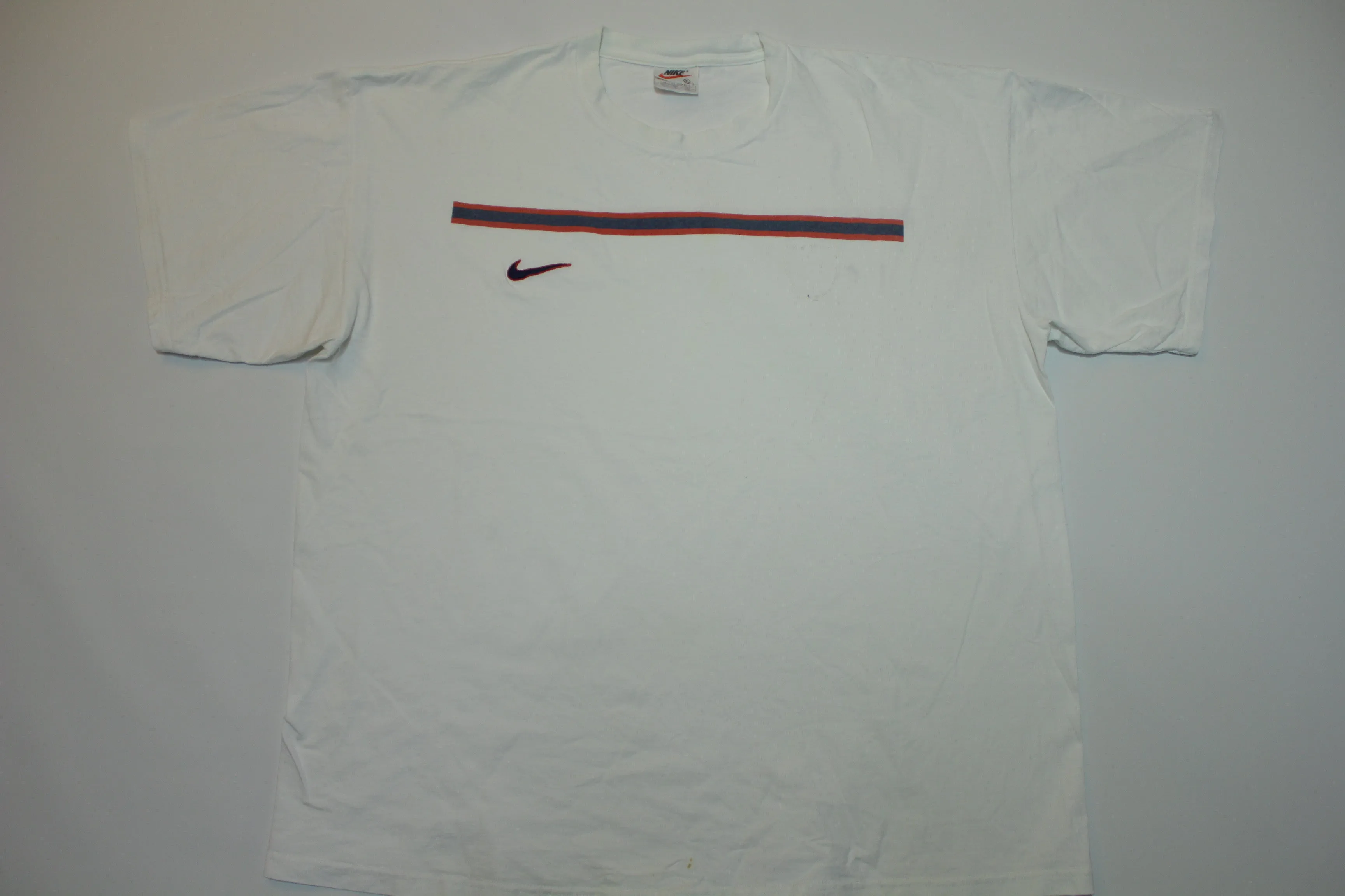 Nike Striped Embroidered Swoosh Check Vintage 90's Distressed T-Shirt